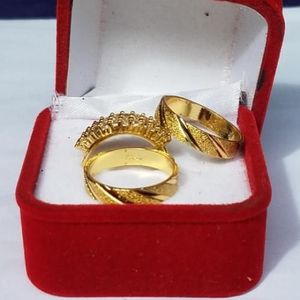 Brazillian Gold Wedding Ring Set