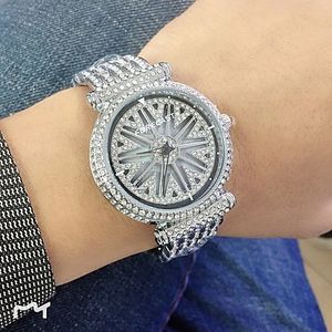 Forecast Spinning Straps Wrist Watch-Silver